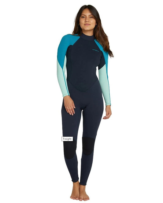 O'Neill Womens Reactor 3/2mm Back Zip Flatlocked Wetsuit on model in abyss and lagoon colourway