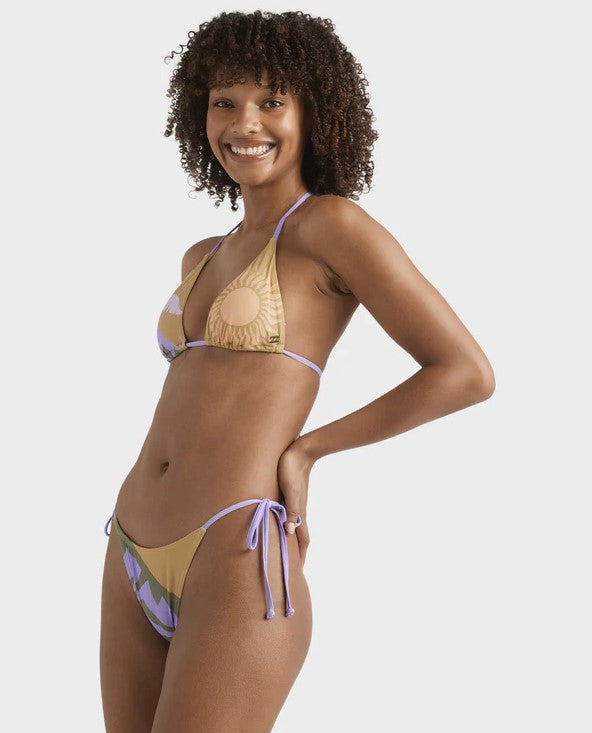 Billabong Feel The Heat Remi Tri w Hike Pant Bikini in multi colour on dark haired model from side