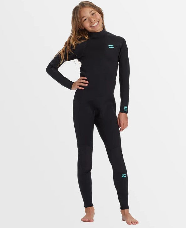 Billabong Foil 3/2mm Girls Flatlocked Back zip Wetsuit in black with teal branding on model from front