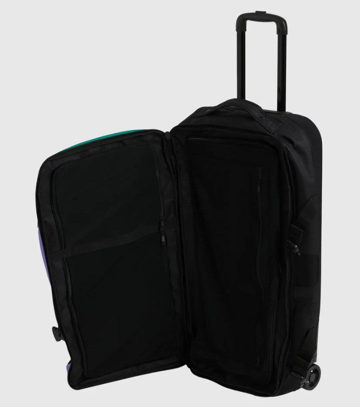 Billabong Keep It Rollin 100 Litre Travel Bag showing inside