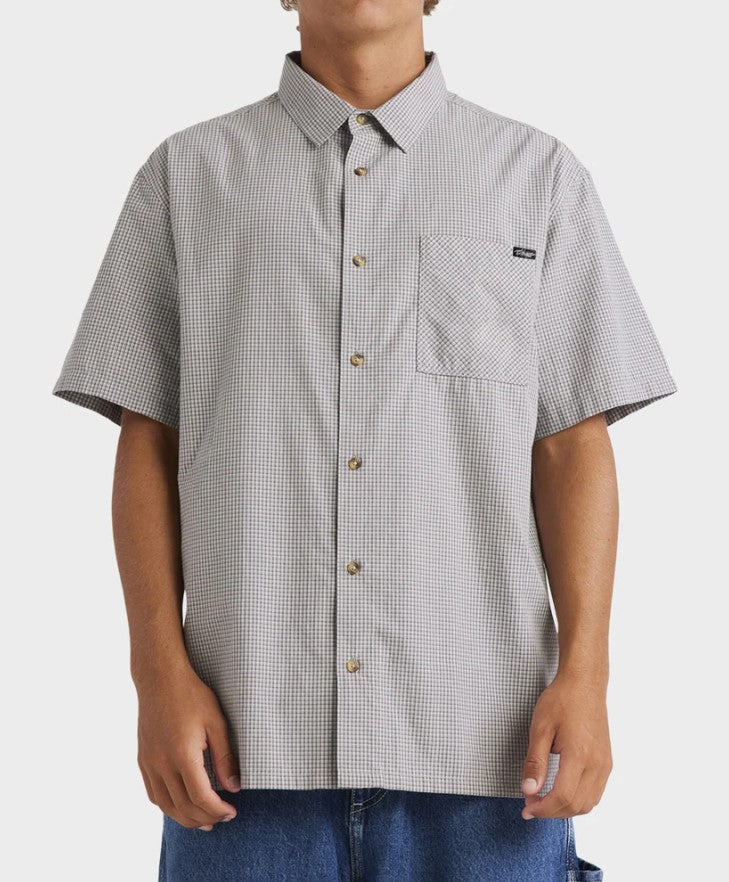 Billabong Mens Mogul Short Sleeve Shirt in pewter colourway from front