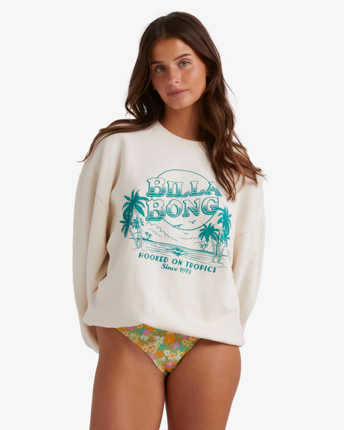 Billabong Resort Life Kendall Crew in salt crystal from front