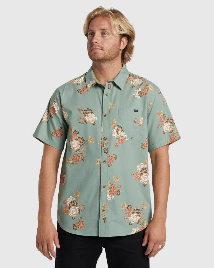 Billabong Sundays Mini Short Sleeve Shirt in sage colourway on model from front view