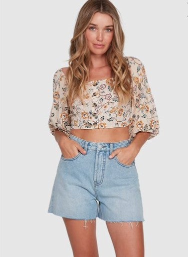 pinelines19@gmail.com croped buttoned up summer shirt creamwith green and yellow rose design with puff sleeve