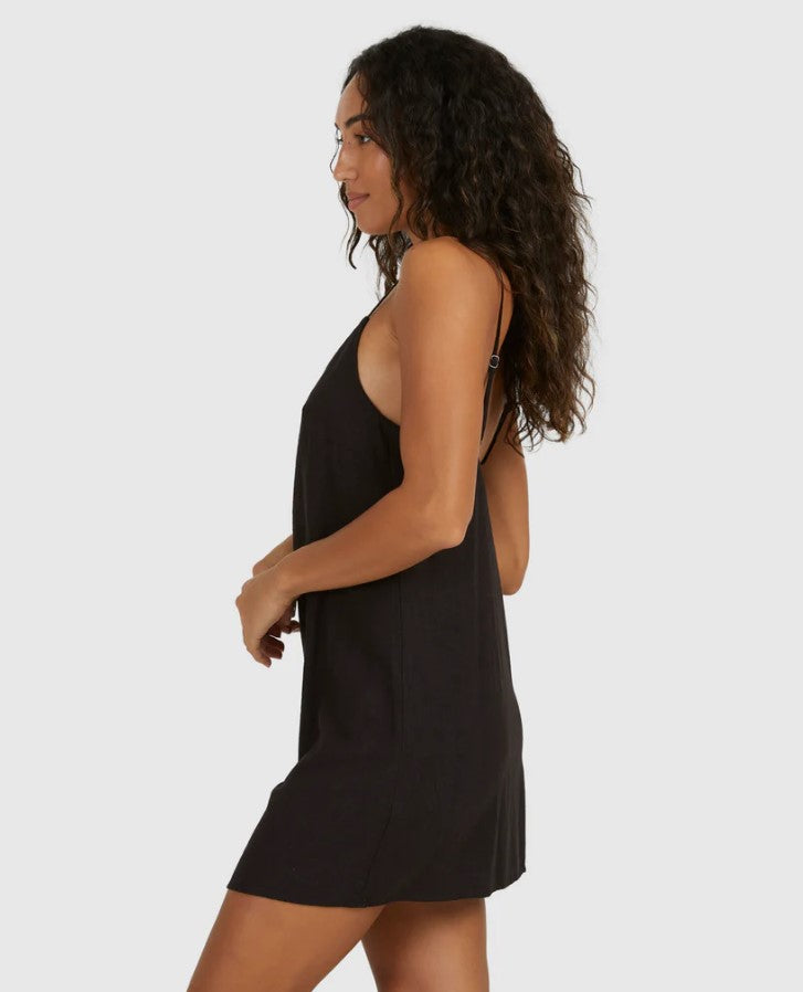 Billabong Summer Love Dress in black on model from side