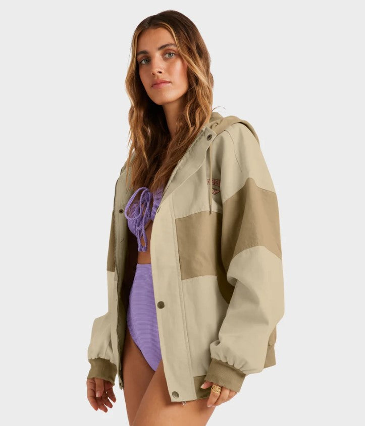 Billabong Work It Out Jacket in multi tank from side