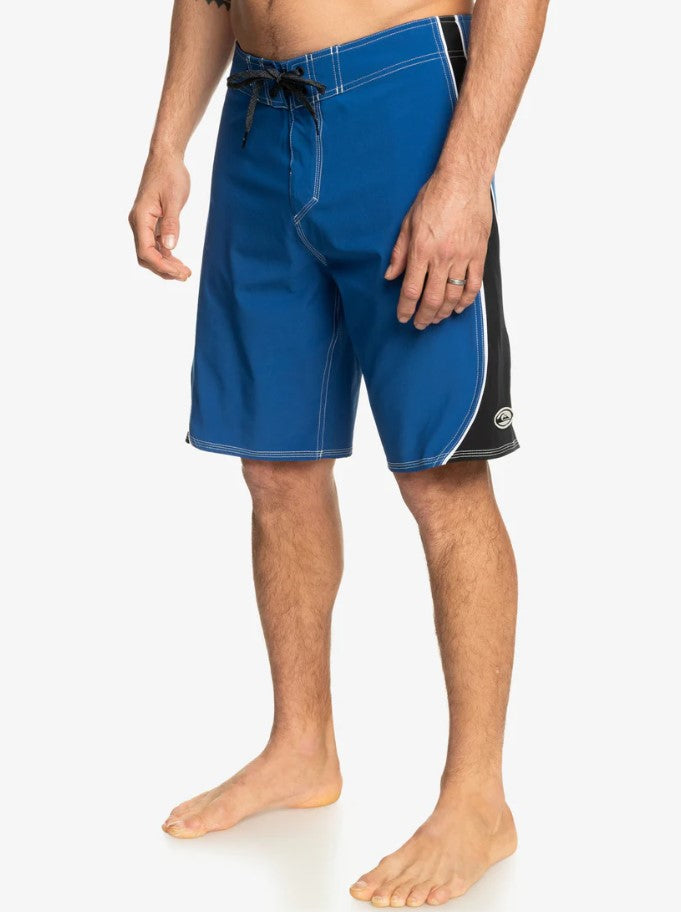 Quiksilver Surfsilk 99 Boardshorts in monaco blue