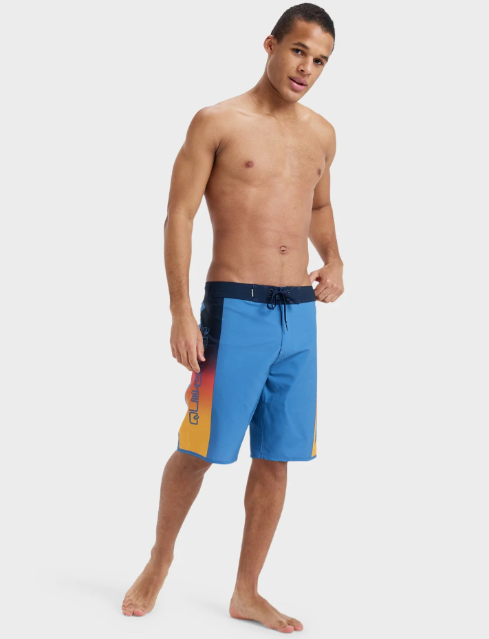 Quiksilver Surfsilk Holmes 20" Boardshorts - Sum25