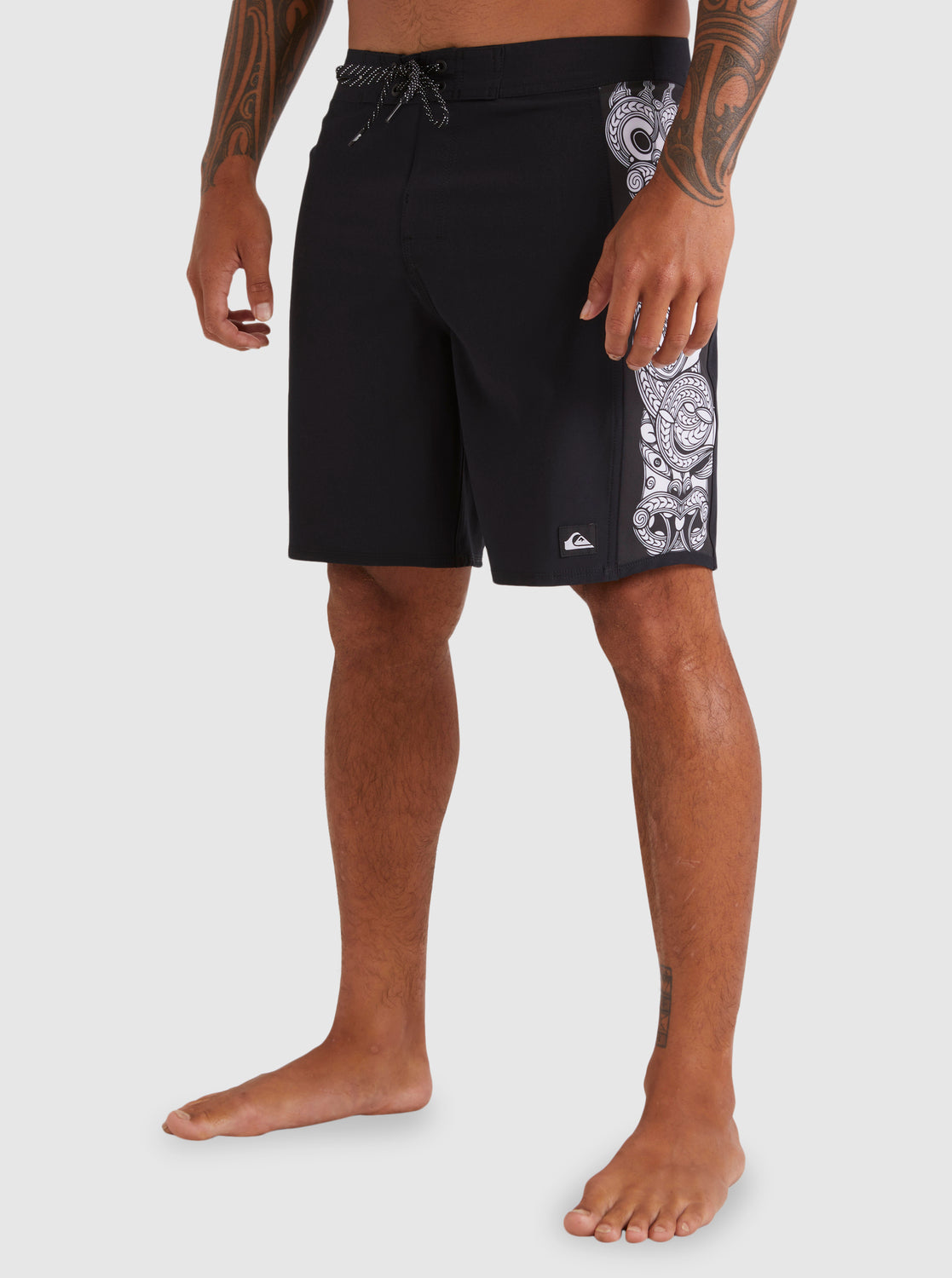 Quiksilver Surfsilk Marakihau Arch 18" Boardshorts from side