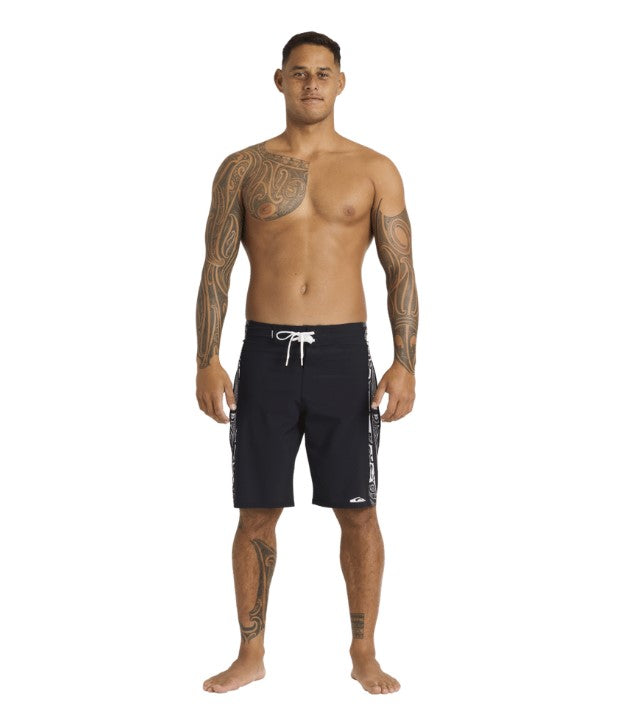 Quiksilver Tai Kehu Mangotu 20" Boardshorts in black with white detail on Kehu Butler from the front