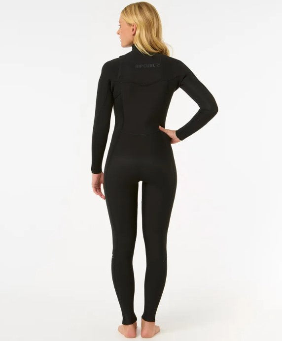 Rip Curl Womens Dawn Patrol 3/2mm Chest zip GBS Wetsuit in black on blonde model from rear