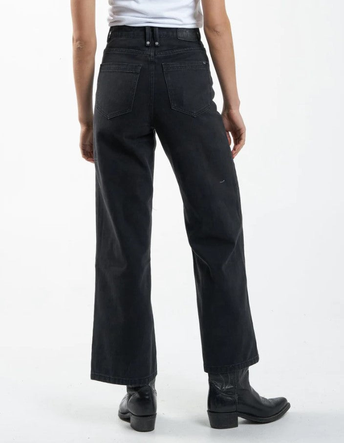 Thrills Holly Women's Jean in dusk black from back