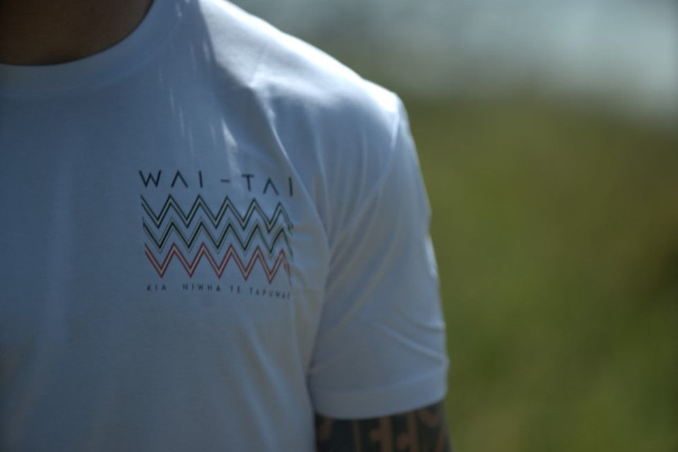 Wai-Tai Mens Tipua Tee in white from front