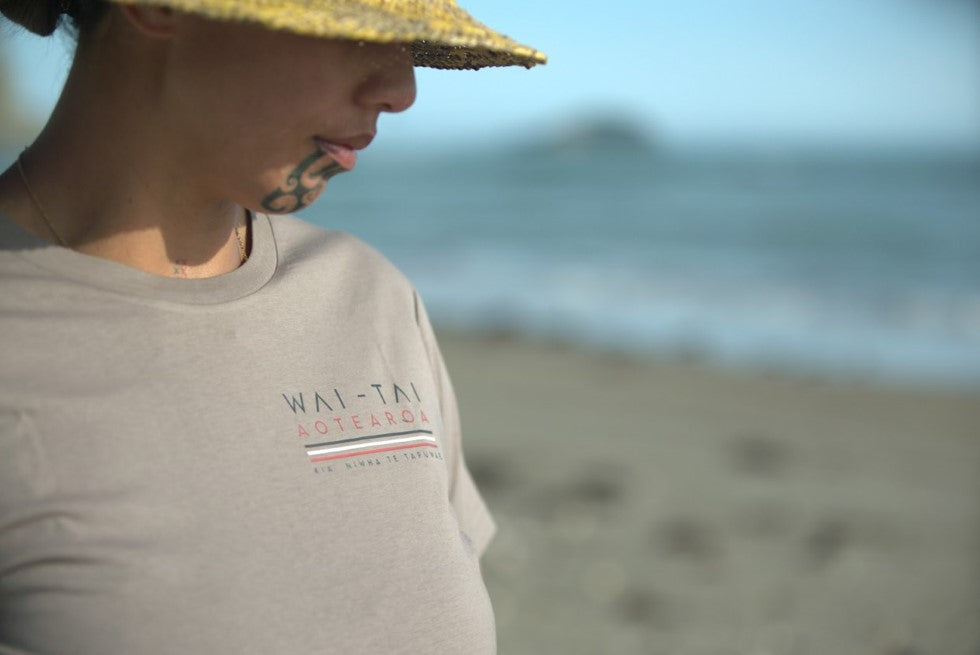 Wai-Tai Womens Tohu Tee in mushroom from front