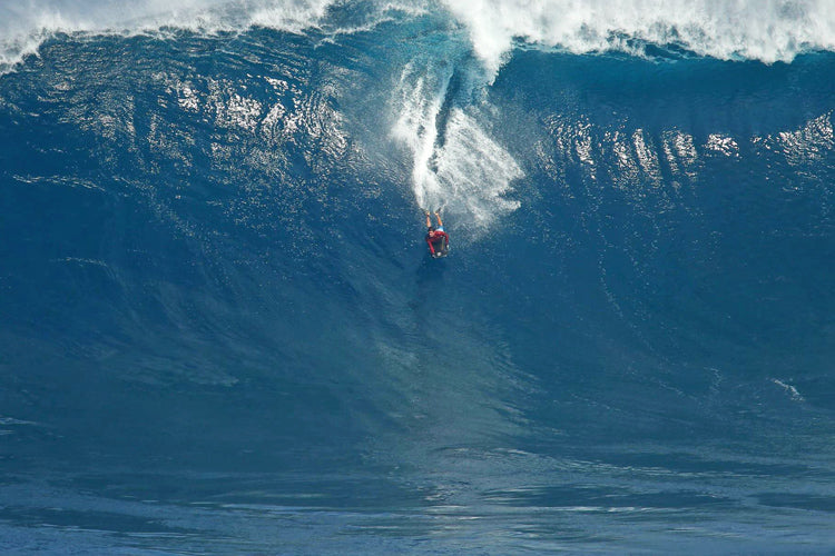 Big wave bodyboarding