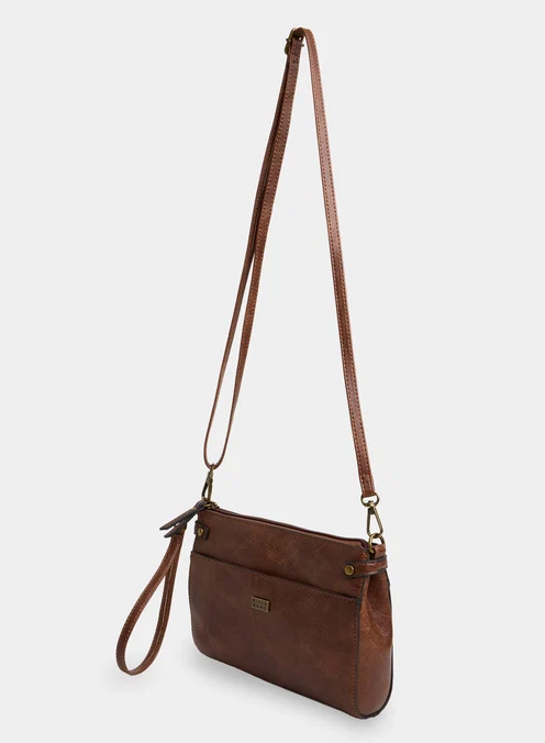Billabong Breaker Babe Shoulder Bag in brownstone from side angle