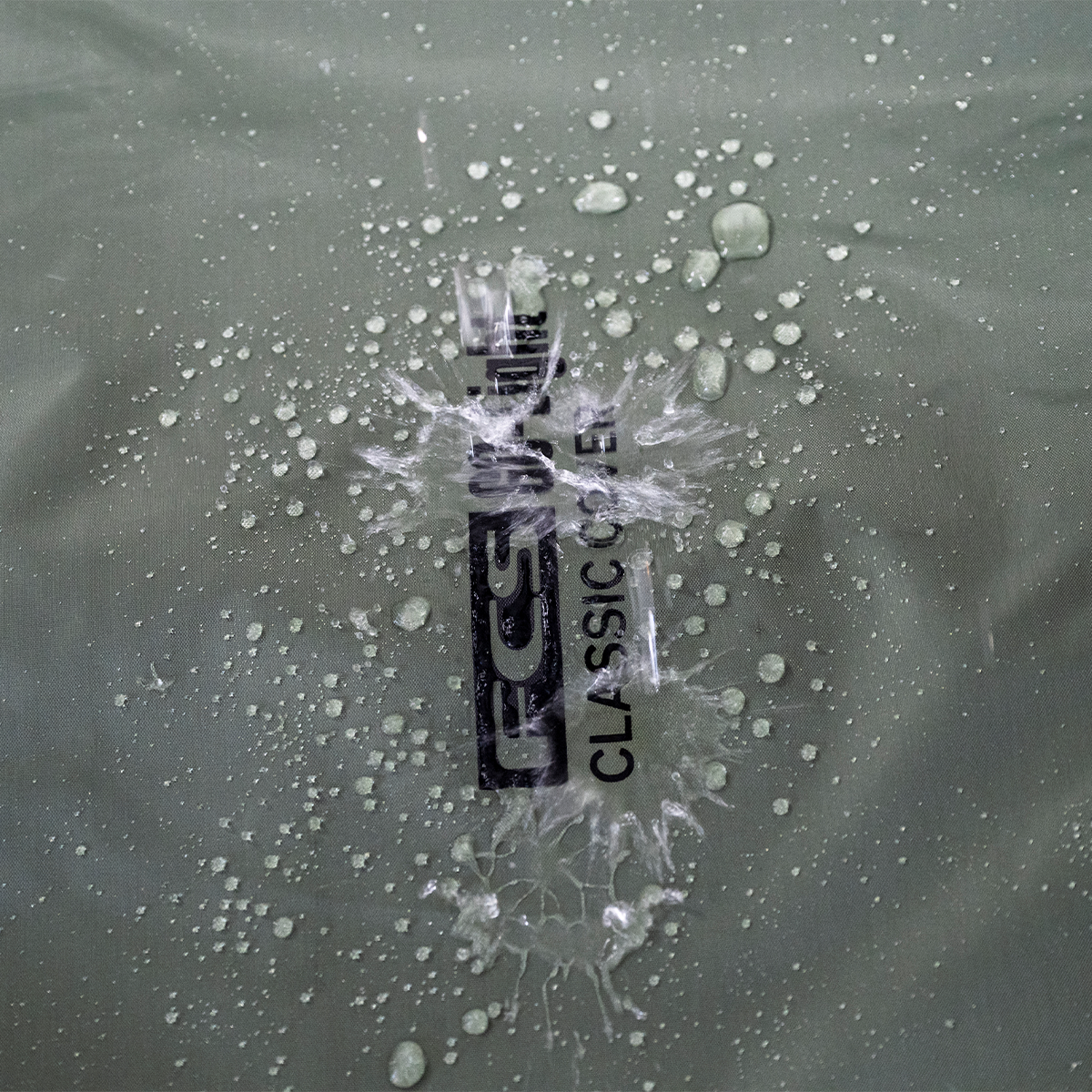 FCS Go-Light 7'6 Classic Mid-Length Surfboard Bag in alpine green