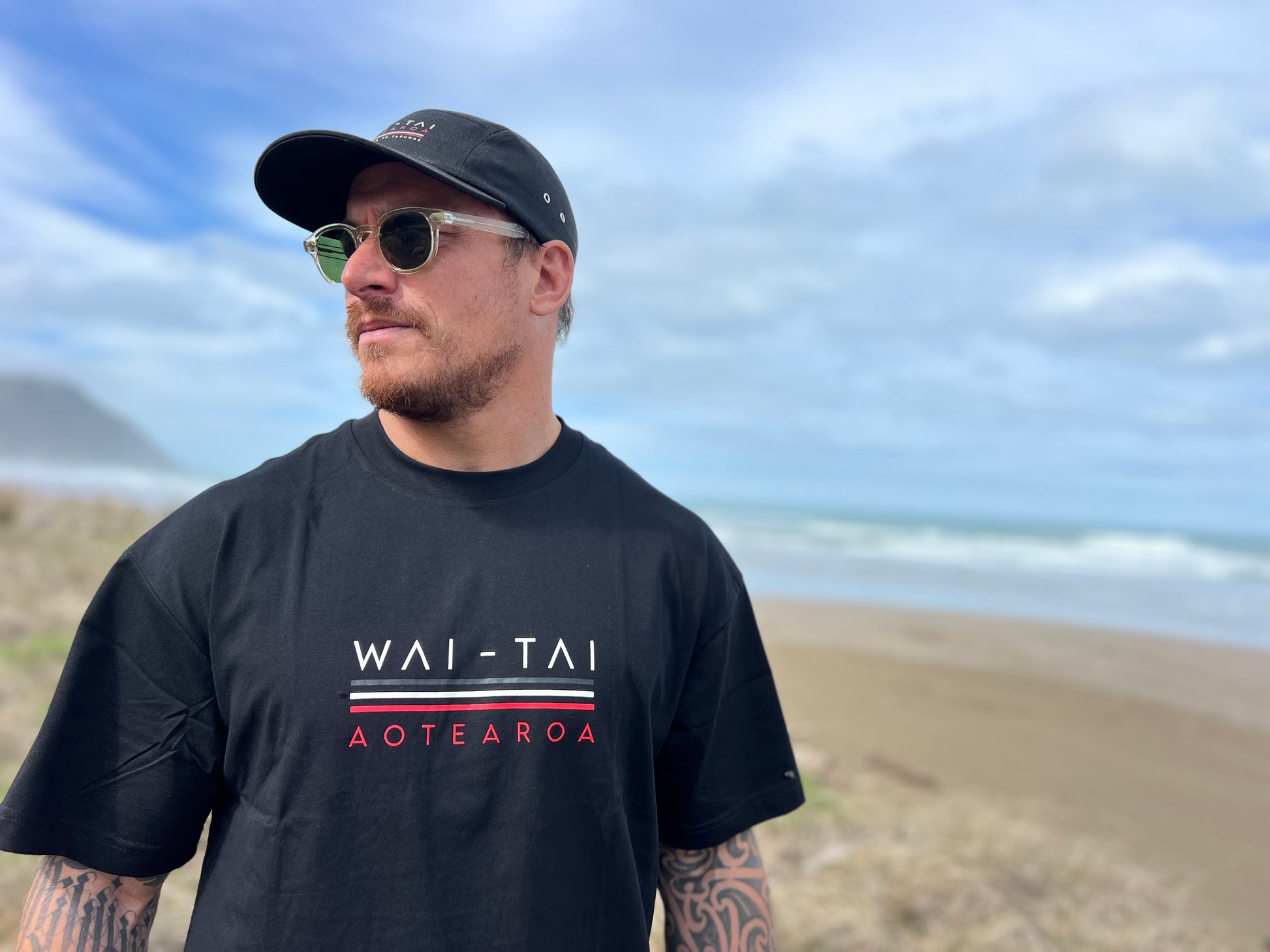 Wai-tai Tipua Heavyweight Blackout Tee showing front tohu design