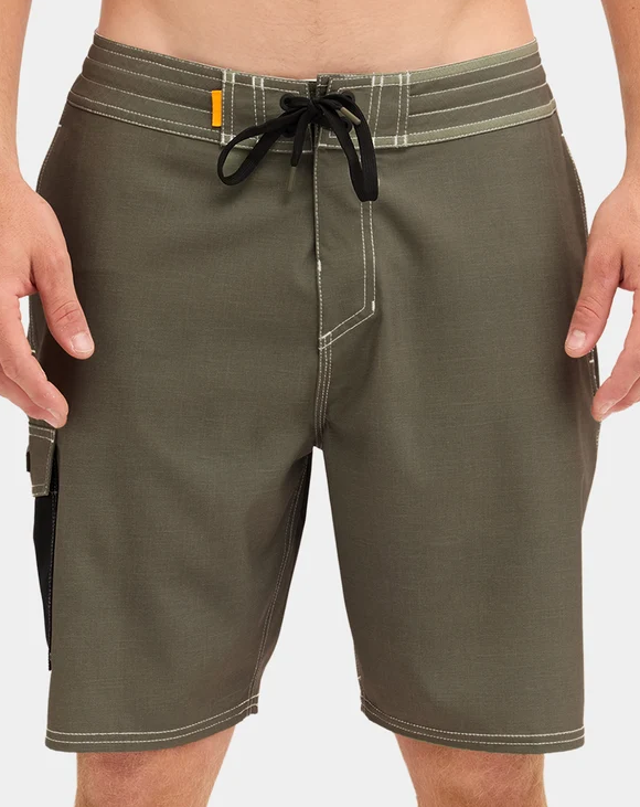 Quiksilver Freshwater 20" Men's Boardshorts in dusty olive colourway close up from the front