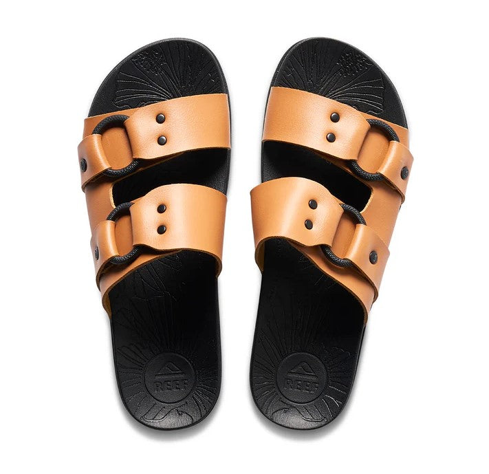 Reef Cusion Vera Cruz Sandals in cognac colourway with black soles showing pair from above