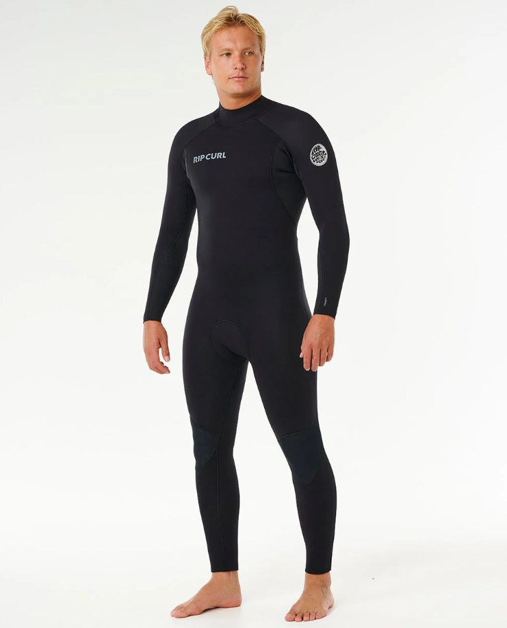 Rip Curl Trad 3/2mm GBS Back Zip Men's Wetsuit in black on Korbin Hutchings from the front