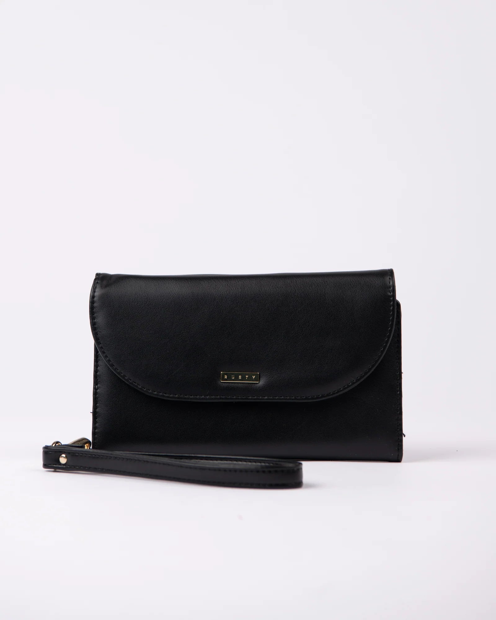 Rusty Eve Travel Wallet in black