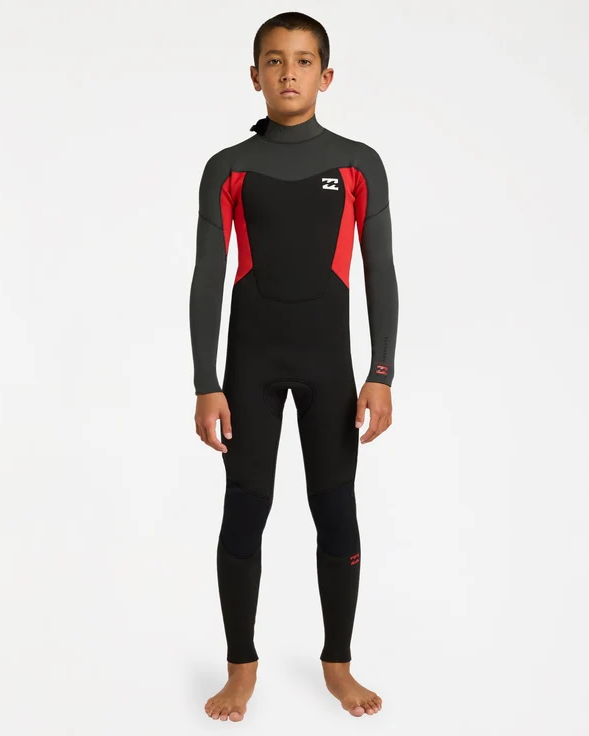 Billabong Absolute 3/2mm Flatlocked Boys Wetsuit in black, grey and red on model from the front