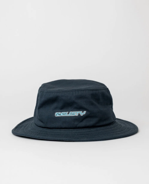Rusty Carbon Bucket Hat in navy from the front