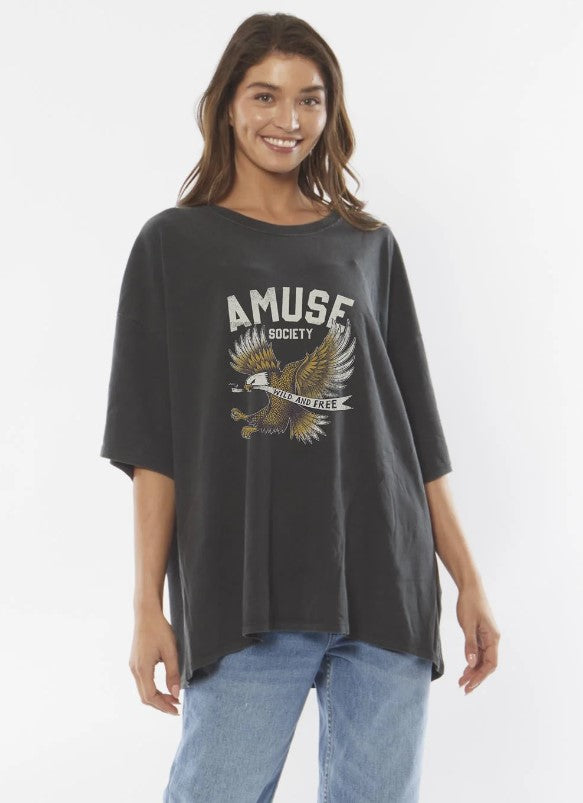 Amuse Society Wild And Free Tee in charcoal colourway on model from front