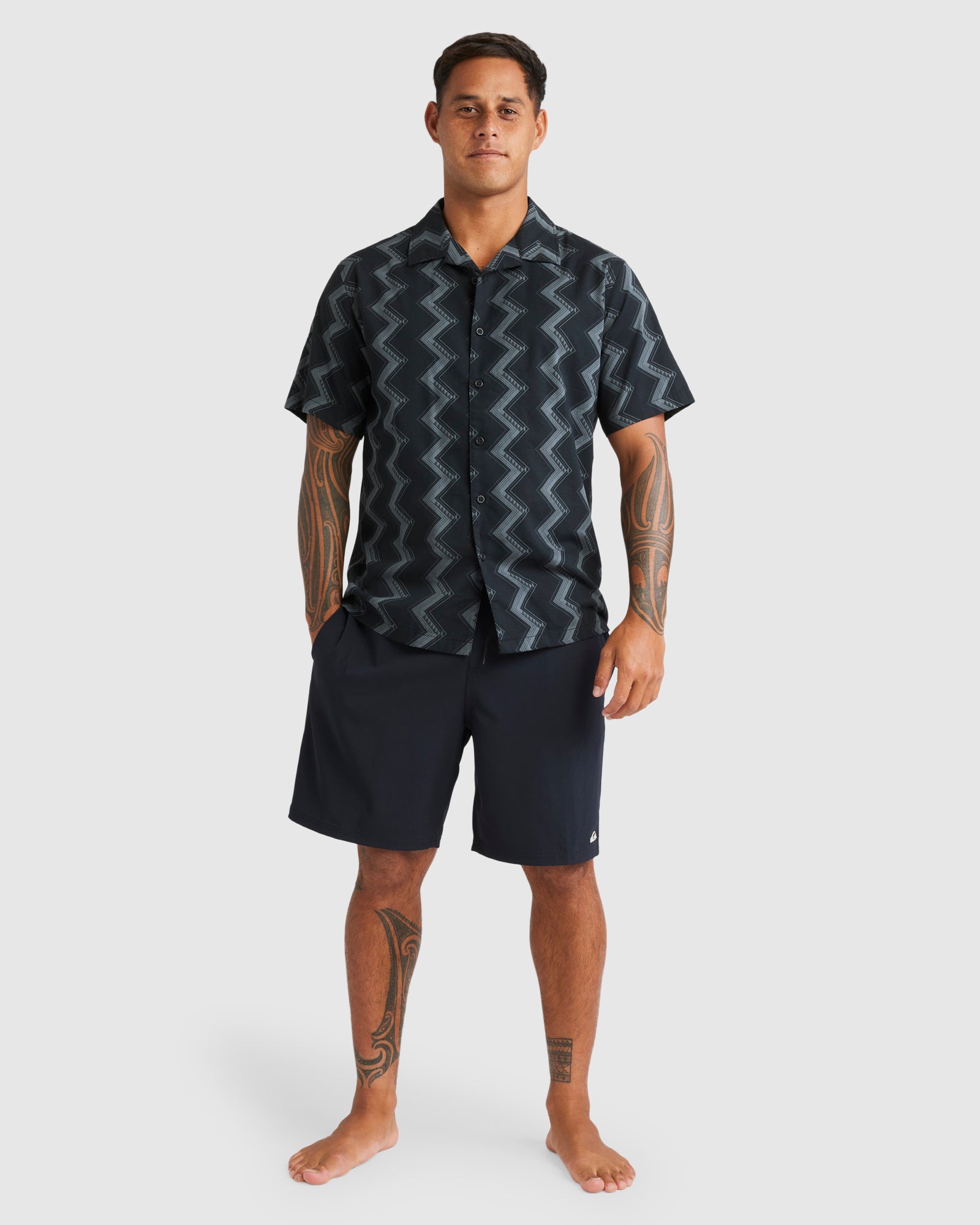 Quiksilver Aramoana Short Sleeve Kehu Shirt in black on Kehu Butler from front