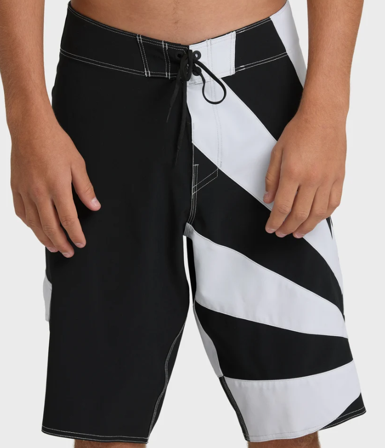 Billabong Boys A.I Rising Sun Pro Boardshorts in black and white from the front