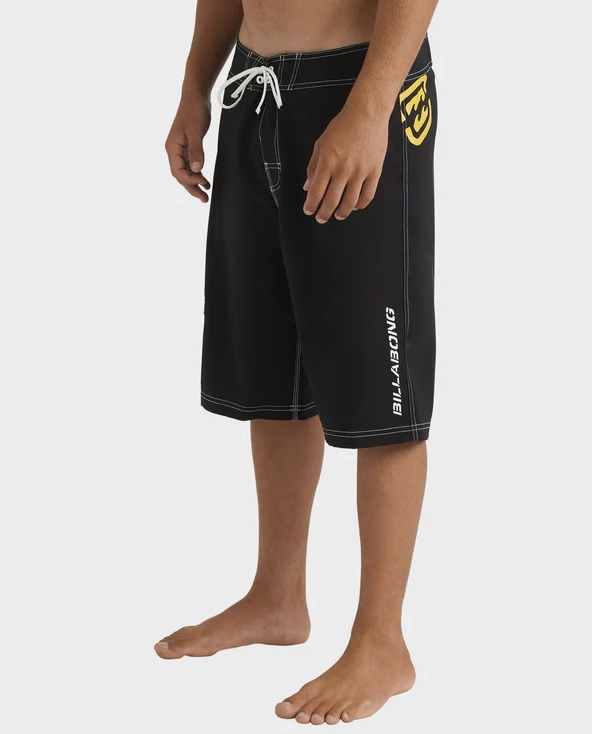 Billabong Bracket Pro 21" Men's Boardshorts in black from side