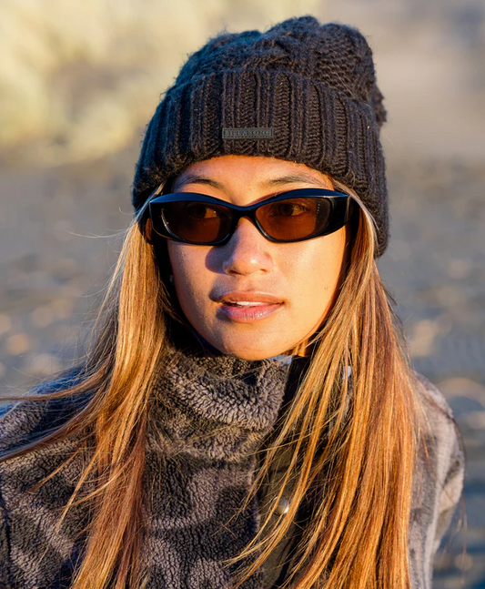 Billabong Cozy Up Women's Beanie in black on model from front