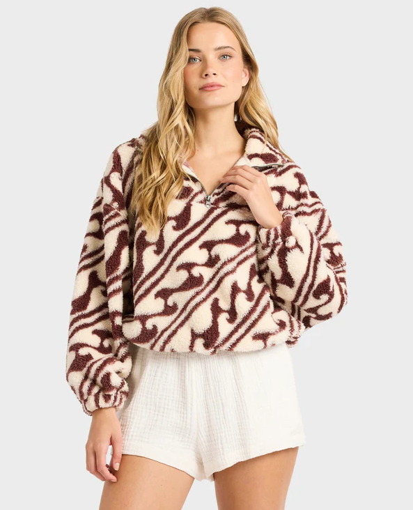 Billabong Dark Wave Half Zip Crew Fleece in teak colourway on model from front