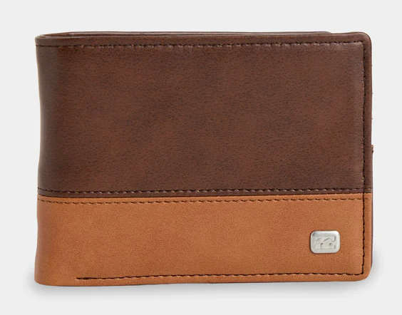 Billabong Dimension PU Wallet in java from front
