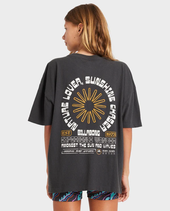 Billabong Girls Sunshine Chaser Tee in off black on youth model from rear