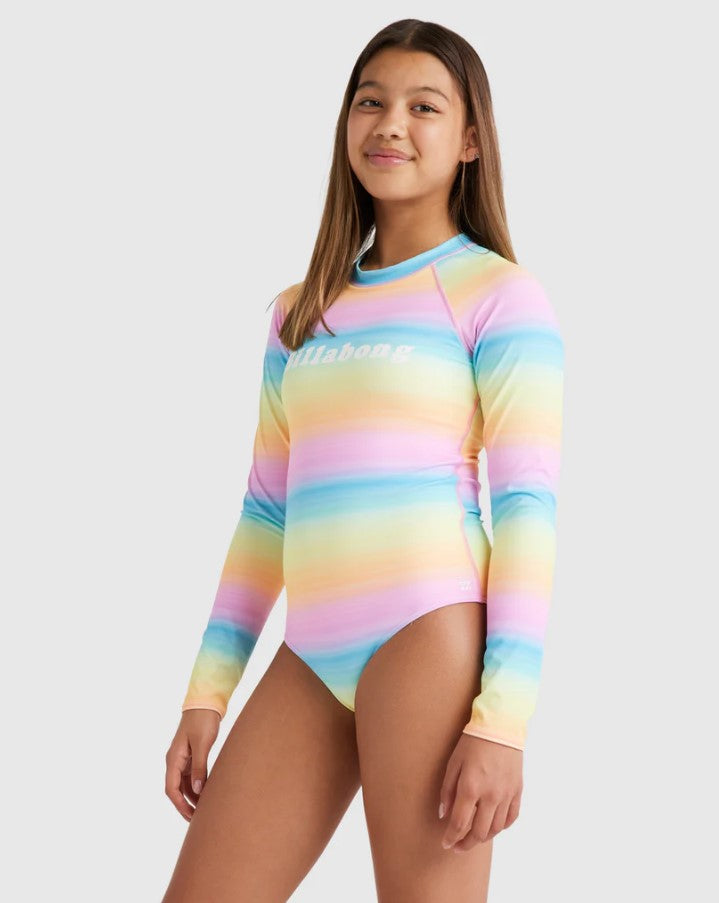 Billabong Vista Dreaming Girls Long Sleeve Surfsuit in colour multi on model