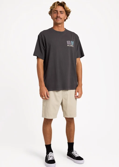 Billabong Larry Cord 19" Walkshorts
  in stone on model in washed black t-shirt