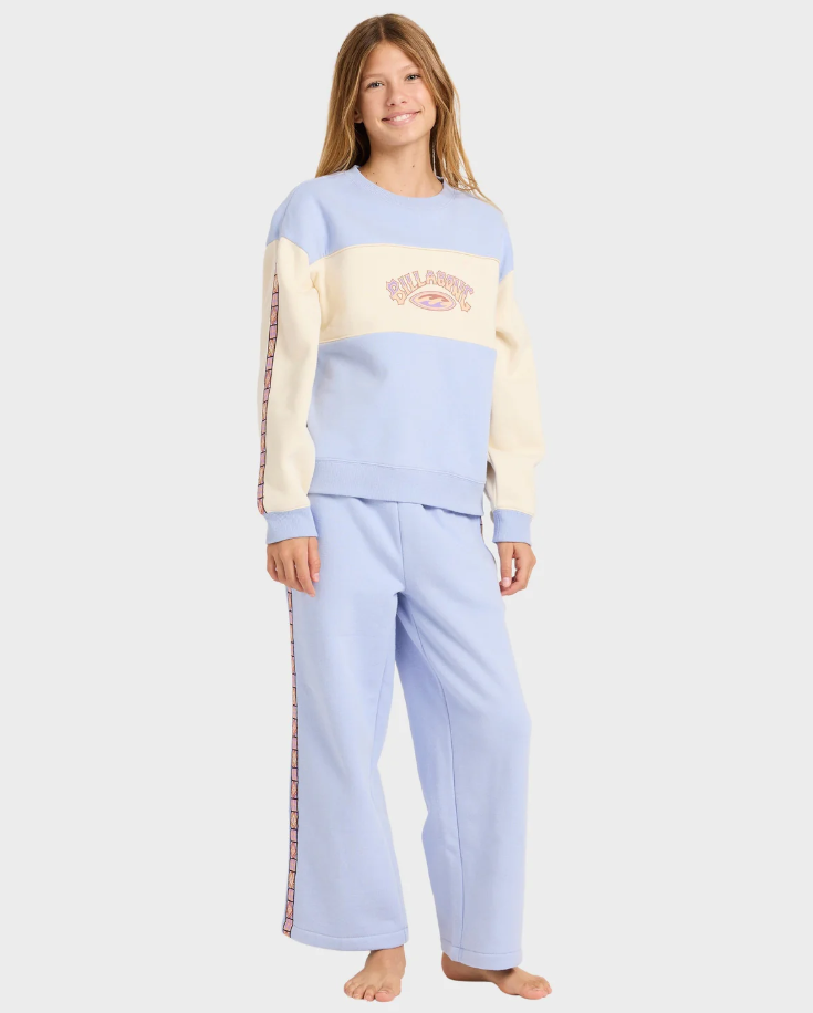 Billabong Old Dayz Girl's Crew in twilight blue with off white on young model from the front