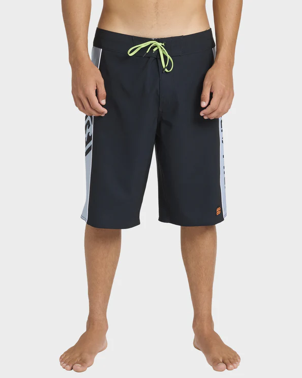 Billabong Spec 73 D Bah Pro 20" Boardshorts in black on model from front close up