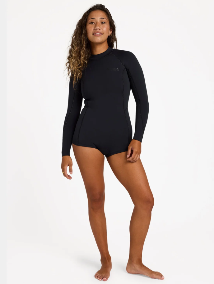 Billabong Spring Fever 2mm Long Sleeve Wetsuit in black pebble colourway on model from the front