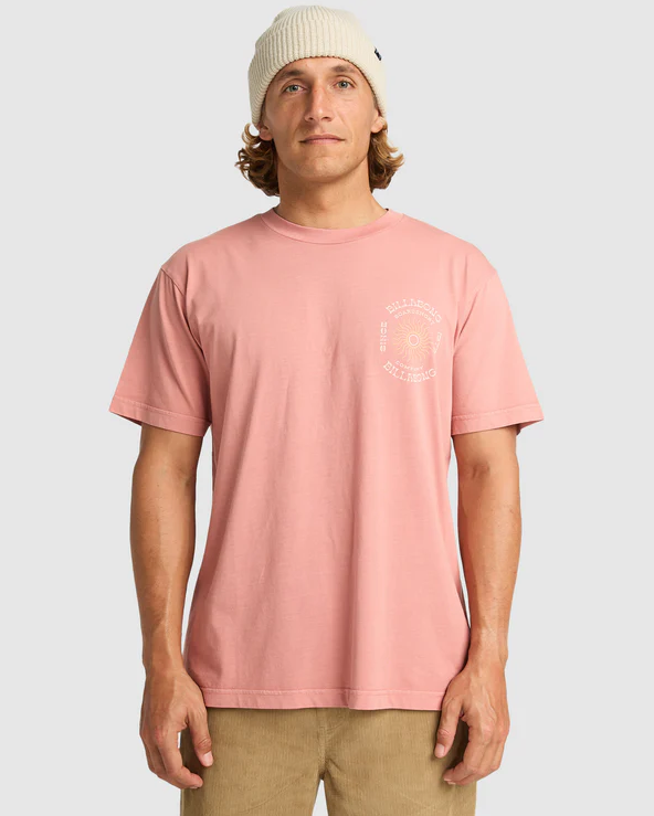 Billabong Sunrise Premium Wave Wash Men's Tee in dusty rose from front