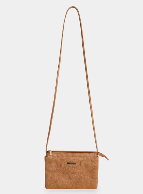 Billabong Tropical Rhapsody Festival Bag in tank from front