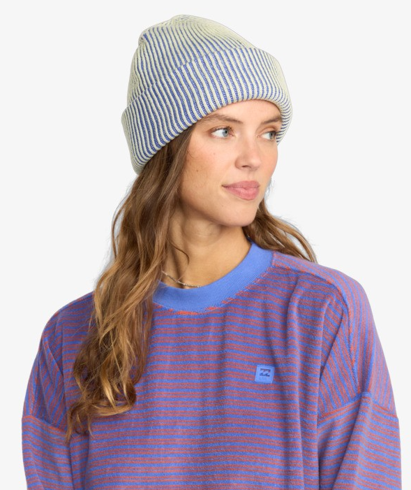 Billabong Wave Check Women's Beanie in iris light blue colourway on model from front