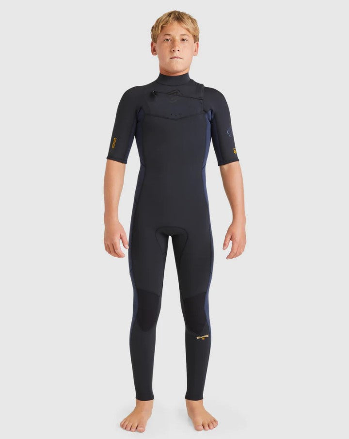 Billabong Absolute Natural Boys 2mm CZ Short Sleeve Wetsuit in dark navy colourway