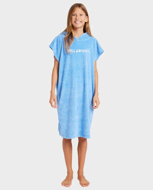 Billabong Youth Girls Hoodie Towel
 in tidal blue on youth model