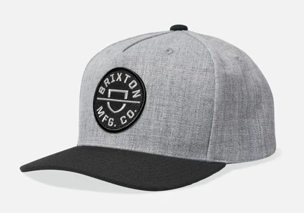 Brixton Crest C MP Snapback Cap in grey and black