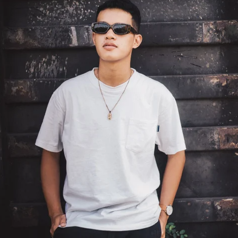 CHPO Brand Nicole Sunglasses in leopard colourway on model leaning on dark wall