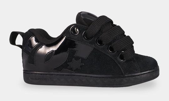 DC Shoes Women's Court Graffik Puff Shoes in black back showing the right shoe from the side