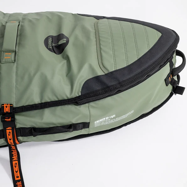 FCS Go-Lite 6'3 Travel 3 Shortboard/Fish Triple Boardbag in alpine colourway showing nose of bag